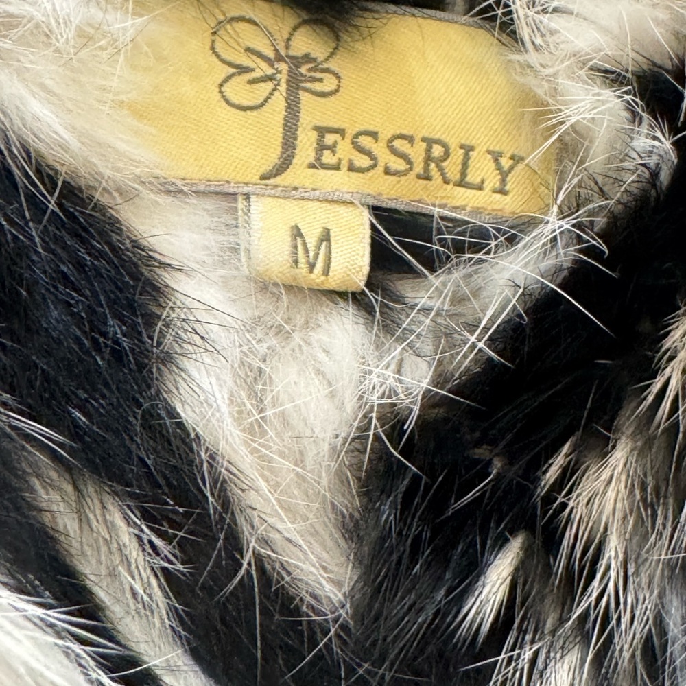 Jessrly Zebra cony hair Hoodie Coat Woman size M - Picture 3 of 3